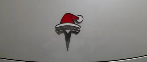 Czapka mikołaja na znaczek